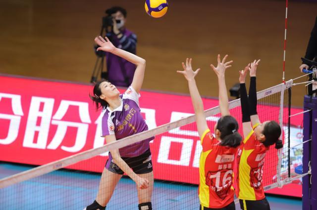 开云下载-女排联赛决赛天津横扫上海 赛季全胜赢队史第15冠
